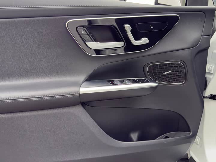 Фото 12 - Mercedes-Benz GLC-Class