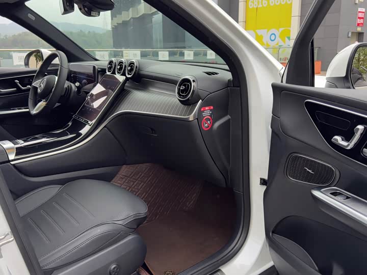 Фото 29 - Mercedes-Benz GLC-Class