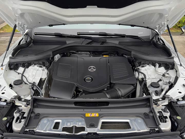 Фото 30 - Mercedes-Benz GLC-Class