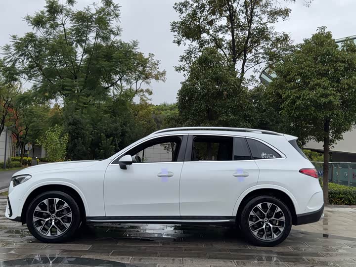 Фото 34 - Mercedes-Benz GLC-Class