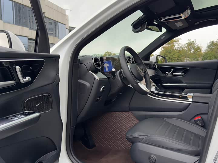 Фото 4 - Mercedes-Benz GLC-Class