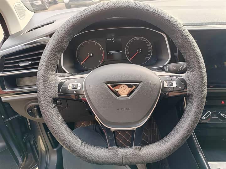 Фото 10 - Jetta VS5