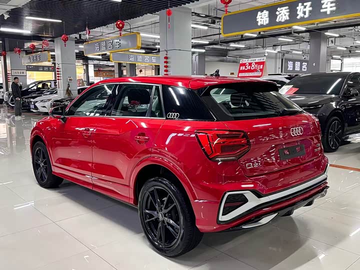 Фото 5 - Audi Q2L