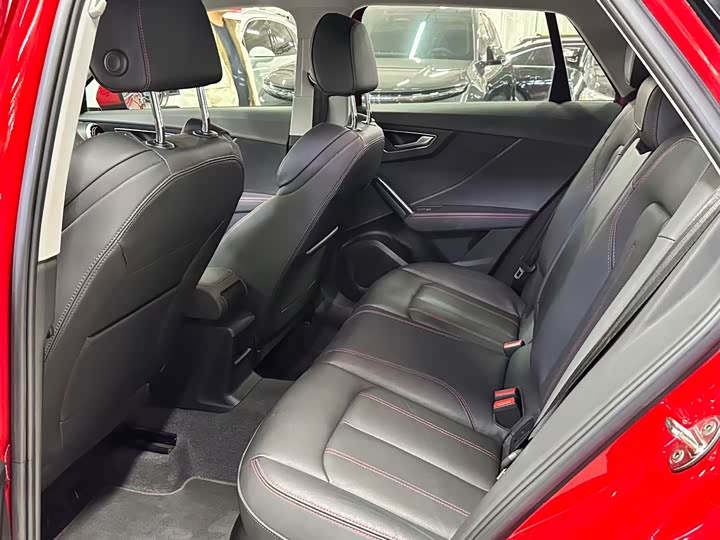 Фото 7 - Audi Q2L