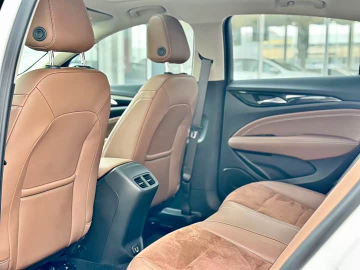 Фото 6 - Buick Regal