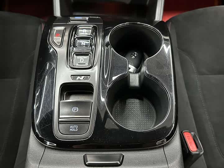 Фото 19 - Hyundai Tucson L