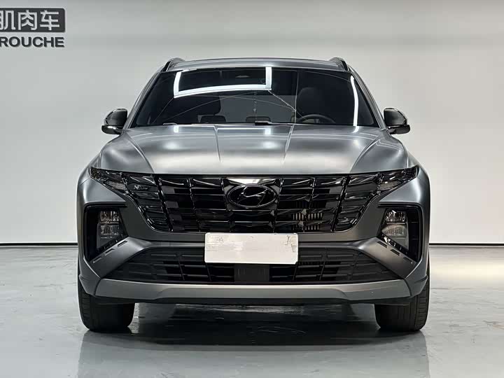 Фото 2 - Hyundai Tucson L