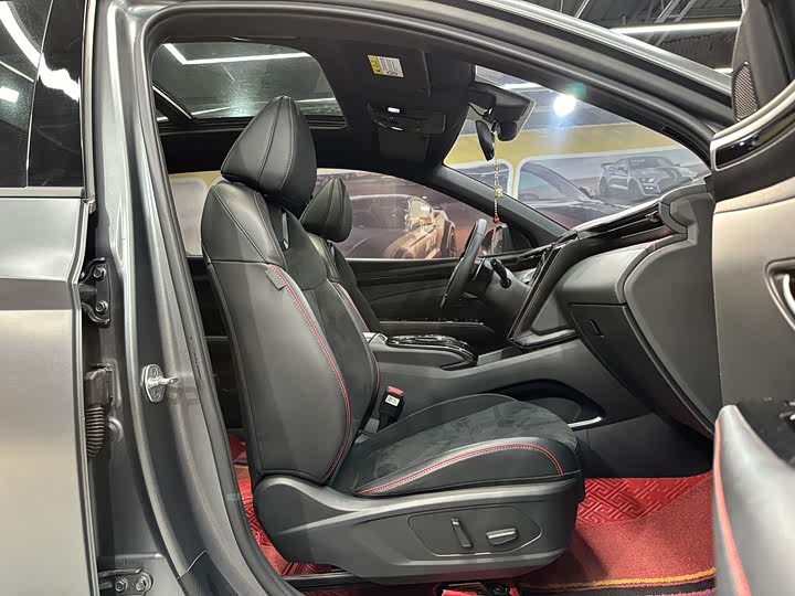 Фото 8 - Hyundai Tucson L