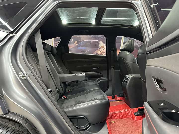 Фото 9 - Hyundai Tucson L