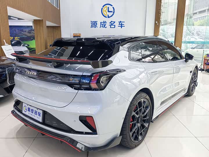 Фото 4 - Zeekr 001 FR