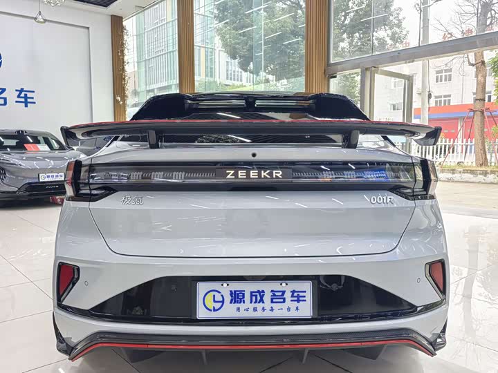 Фото 7 - Zeekr 001 FR