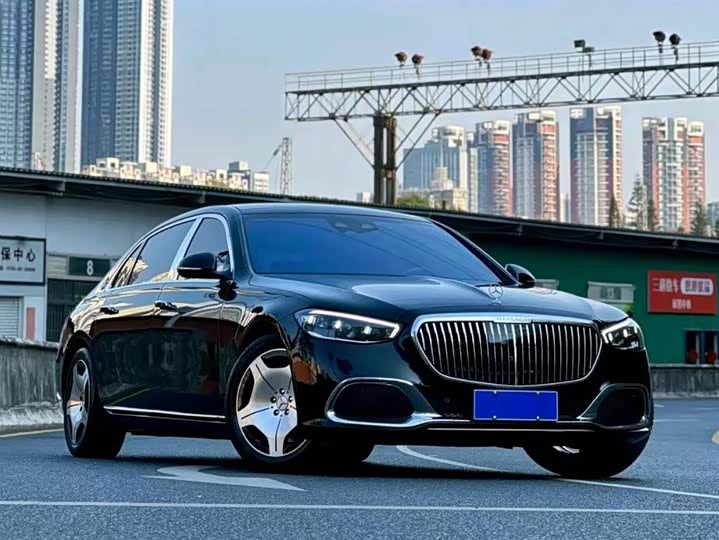 Фото 2 - Mercedes-Benz Maybach S-Class