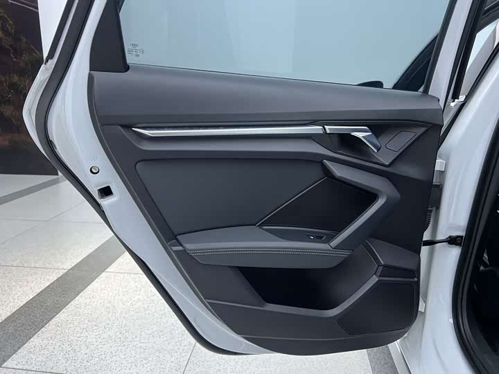 Фото 15 - Audi A3