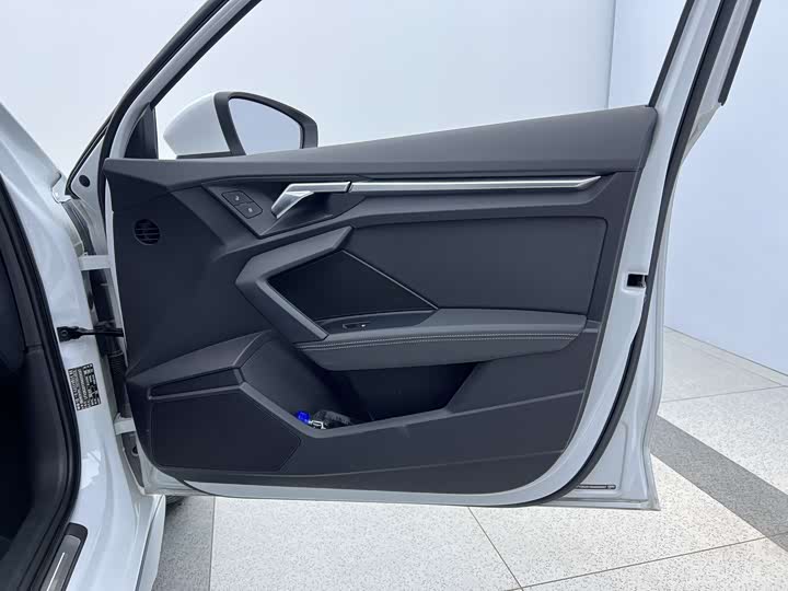 Фото 22 - Audi A3