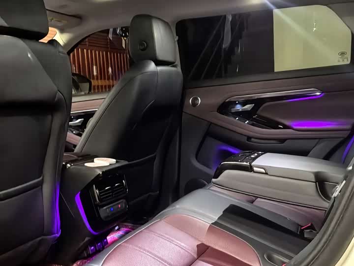 Фото 6 - Land Rover Range Rover Evoque L