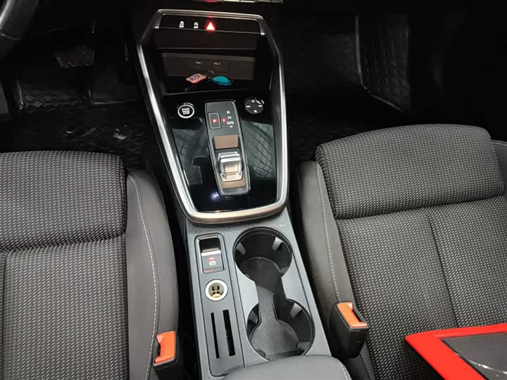 Фото 14 - Audi A3