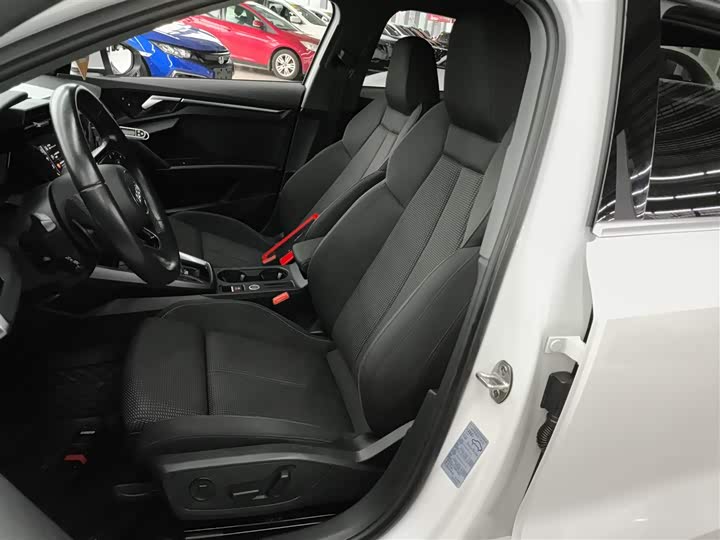 Фото 15 - Audi A3