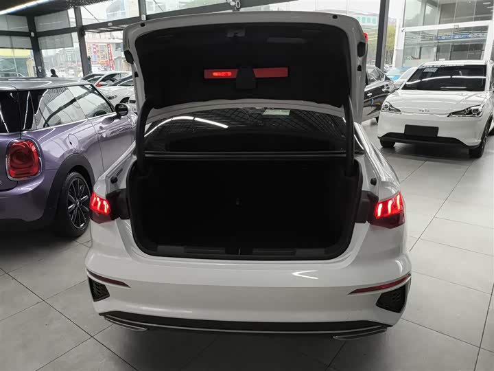 Фото 19 - Audi A3