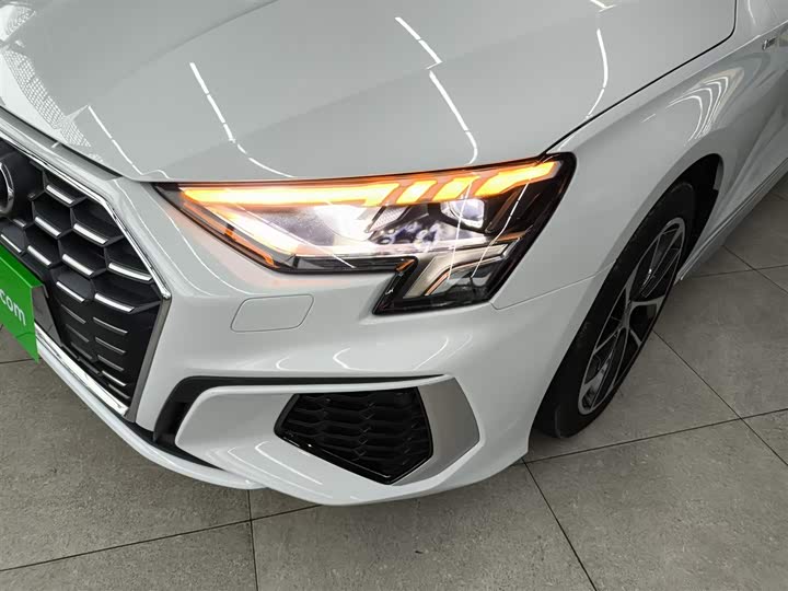 Фото 24 - Audi A3