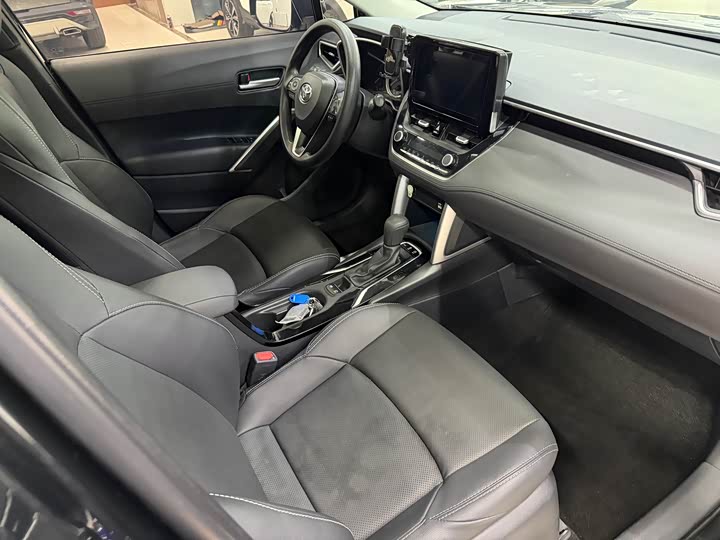 Фото 16 - Toyota Frontlander