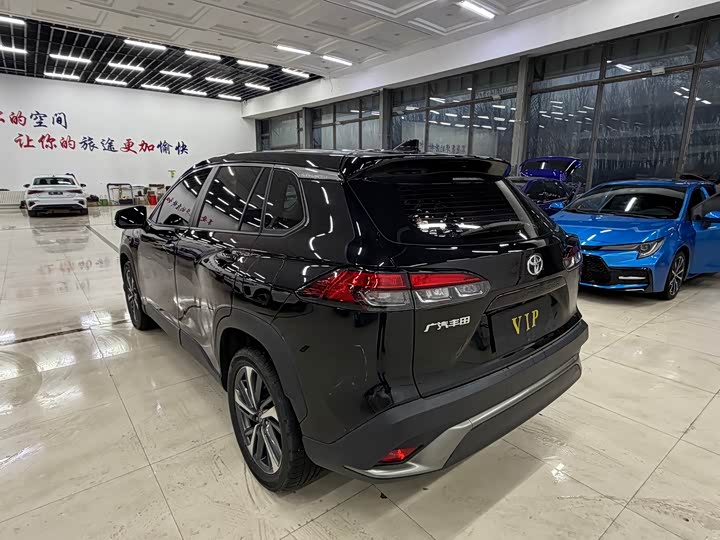 Фото 3 - Toyota Frontlander