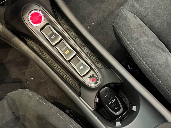 Фото 13 - McLaren Artura