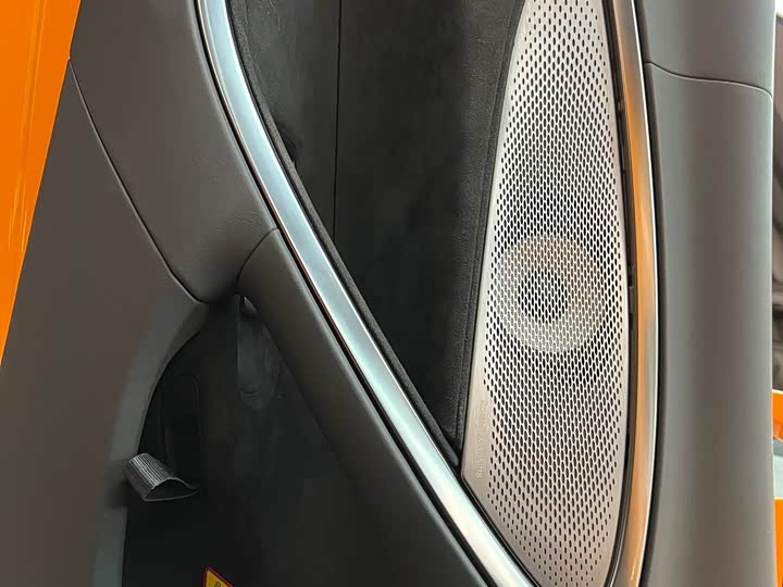 Фото 9 - McLaren Artura