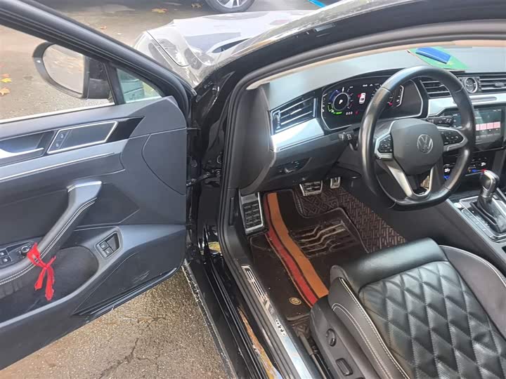 Фото 16 - Volkswagen Magotan GTE Hybrid