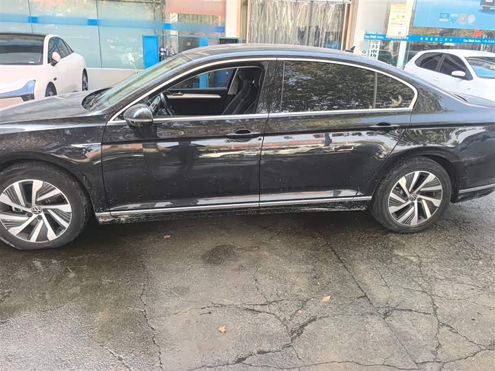 Фото 5 - Volkswagen Magotan GTE Hybrid