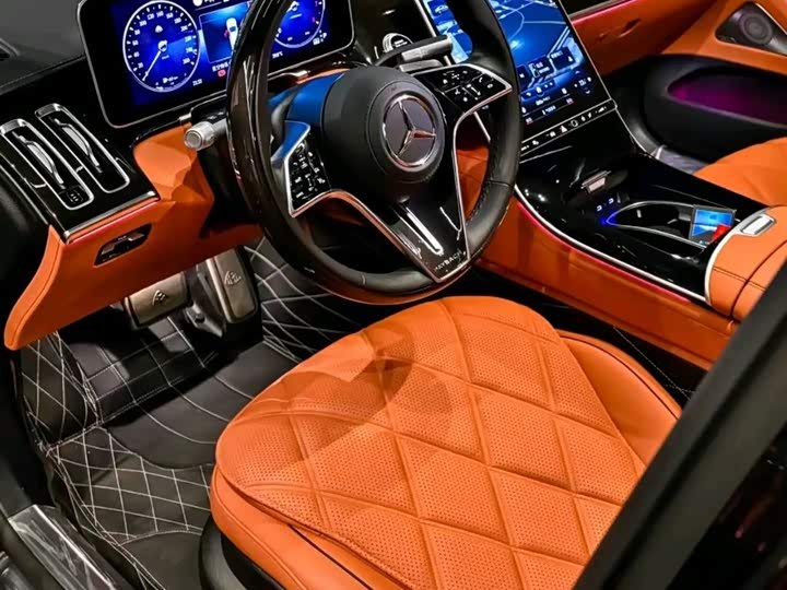 Фото 5 - Mercedes-Benz Maybach S-Class