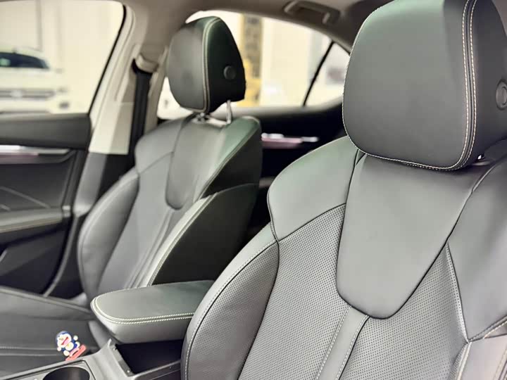 Фото 12 - Skoda Octavia Pro