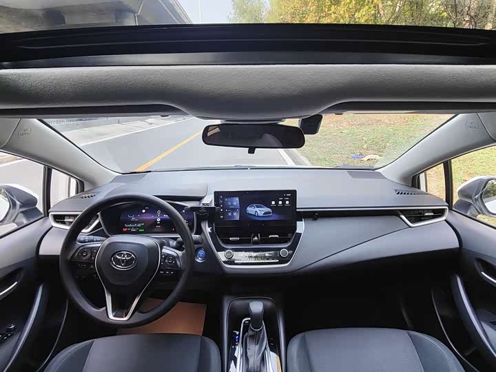 Фото 12 - Toyota Levin