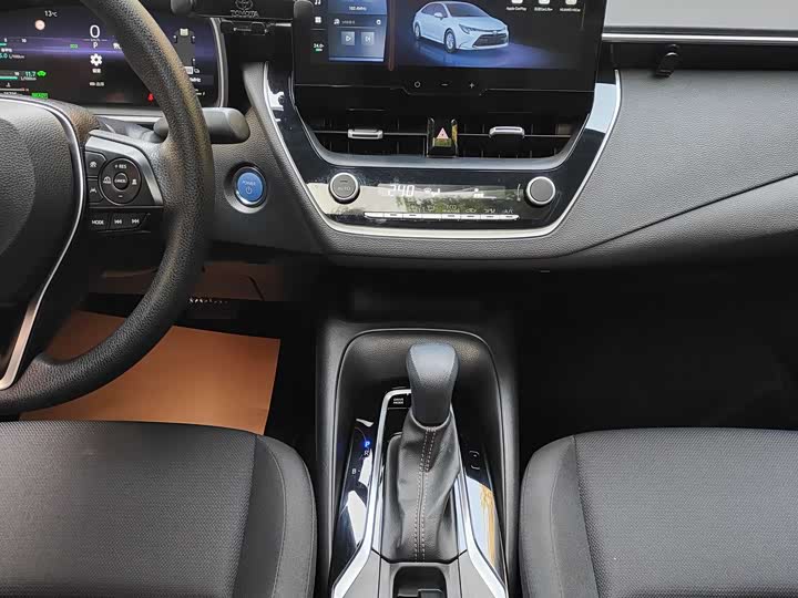 Фото 14 - Toyota Levin