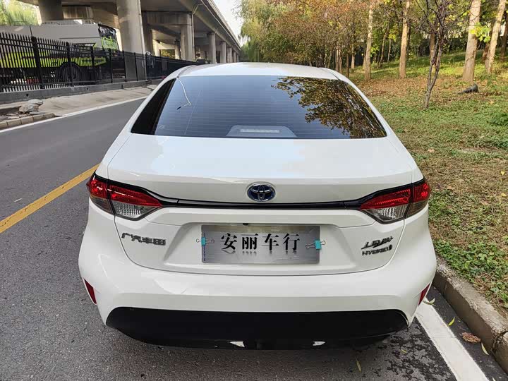 Фото 5 - Toyota Levin