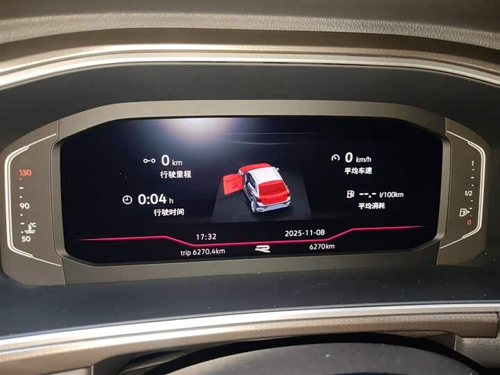 Фото 12 - Volkswagen T-Roc