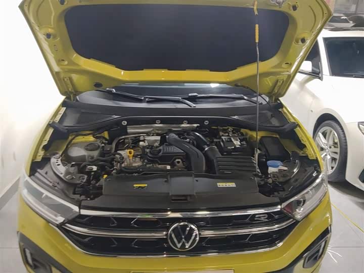 Фото 20 - Volkswagen T-Roc