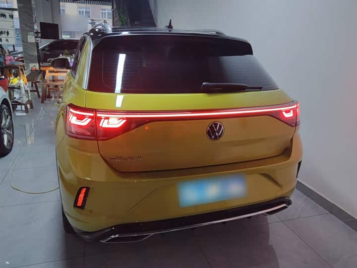 Фото 6 - Volkswagen T-Roc