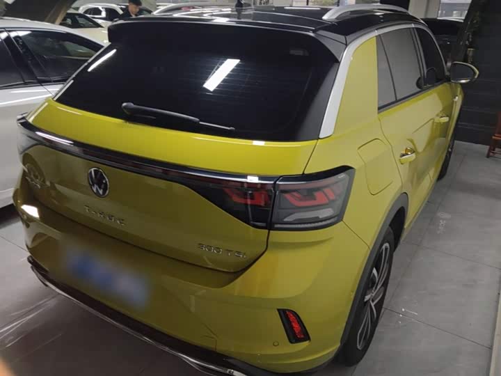 Фото 7 - Volkswagen T-Roc