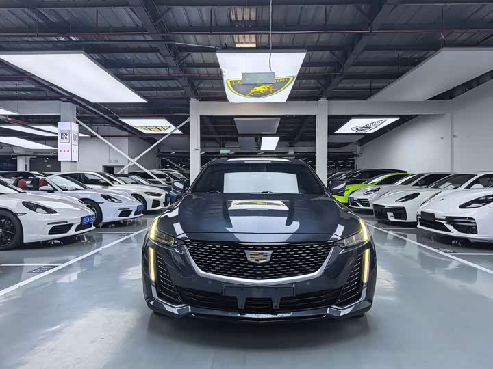 Фото 2 - Cadillac CT5