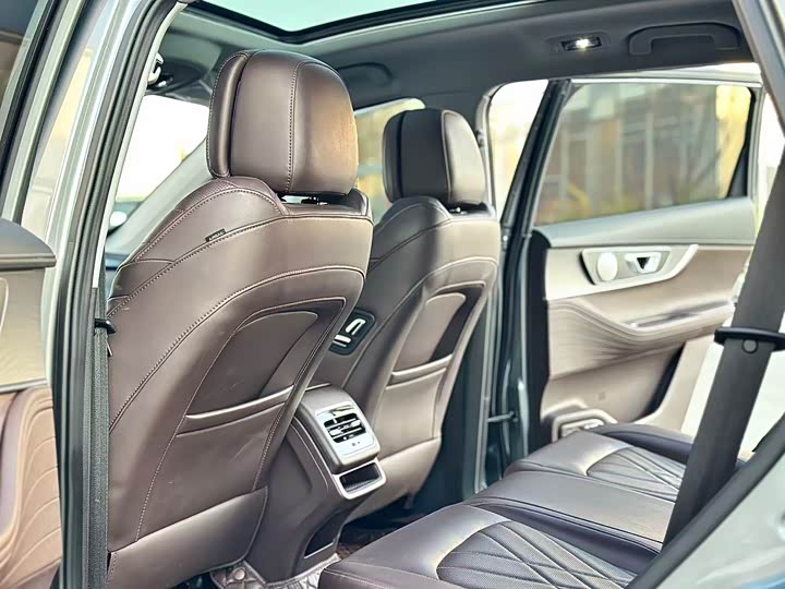 Фото 6 - Chery Tiggo 8 Plus