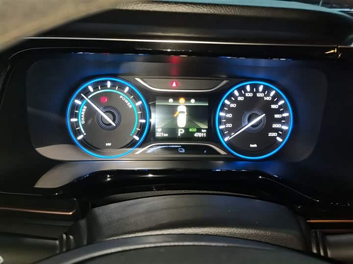 Фото 12 - GAC Aion S