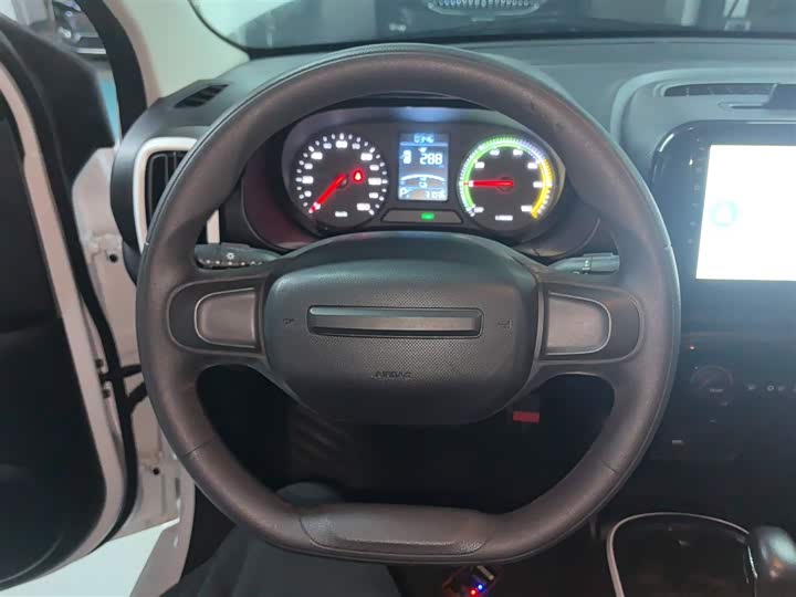 Фото 11 - Roewe Clever