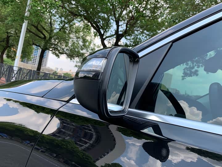 Фото 13 - Mercedes-Benz GLE-Class