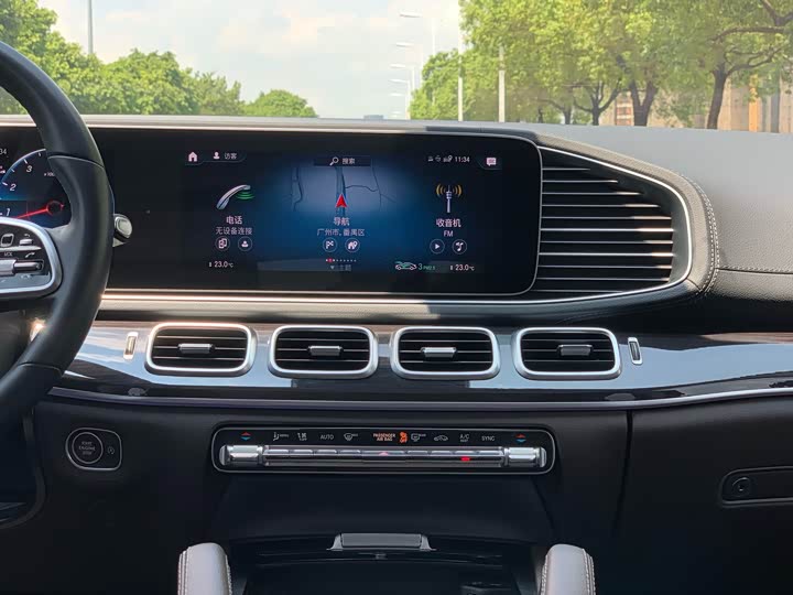 Фото 19 - Mercedes-Benz GLE-Class