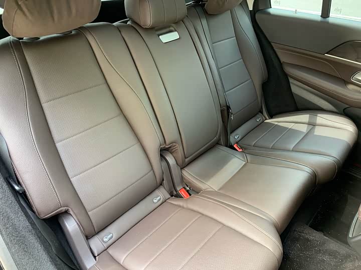 Фото 30 - Mercedes-Benz GLE-Class