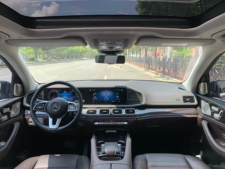 Фото 36 - Mercedes-Benz GLE-Class