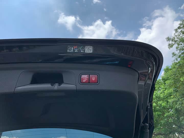 Фото 8 - Mercedes-Benz GLE-Class