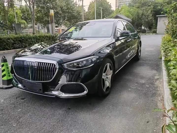 Фото 1 - Mercedes-Benz Maybach S-Class