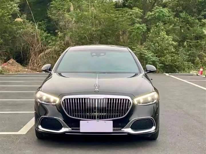 Фото 2 - Mercedes-Benz Maybach S-Class