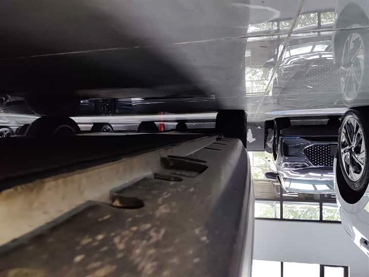 Фото 21 - MG Motor 4 EV